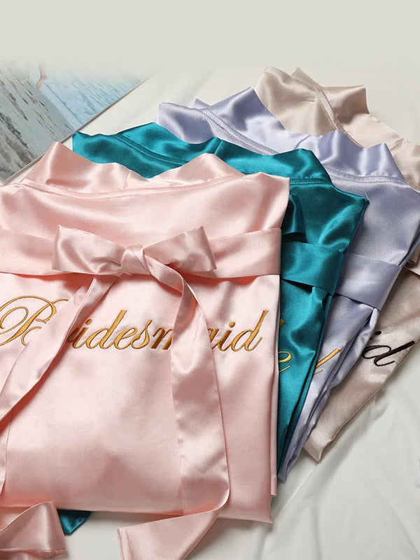 Elegant Satin Bridal & Bridesmaid Robe – Embroidered Kimono Style Wedding Morning Gown