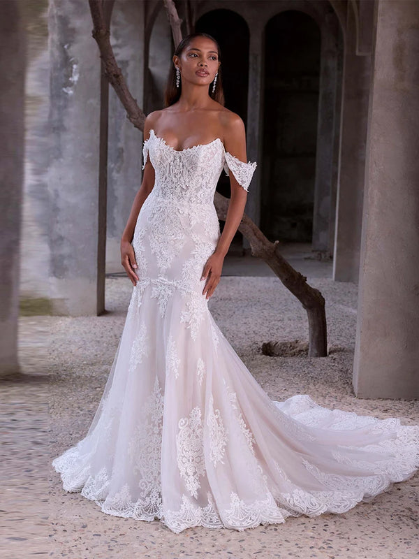 Elegant Off-the-Shoulder Mermaid Wedding Dress – Lace Appliqué Bridal Gown with Sweetheart Neckline